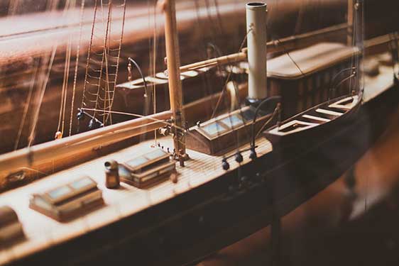 Wooden model ship kits for beginners