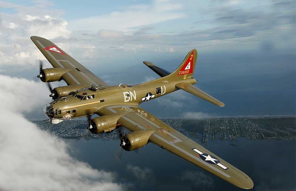 B-17-Flying-Fortress B-17 Flying Fortress