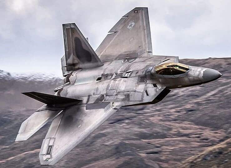lockheed martin F-22 raptor