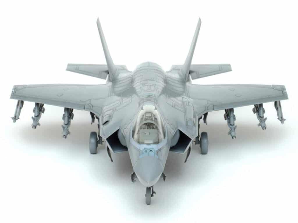 Tamiya-61124-Lockheed-Martin-F-35A-Lightning-II-3 Tamiya-61124-Lockheed-Martin-F-35A-Lightning-II-3