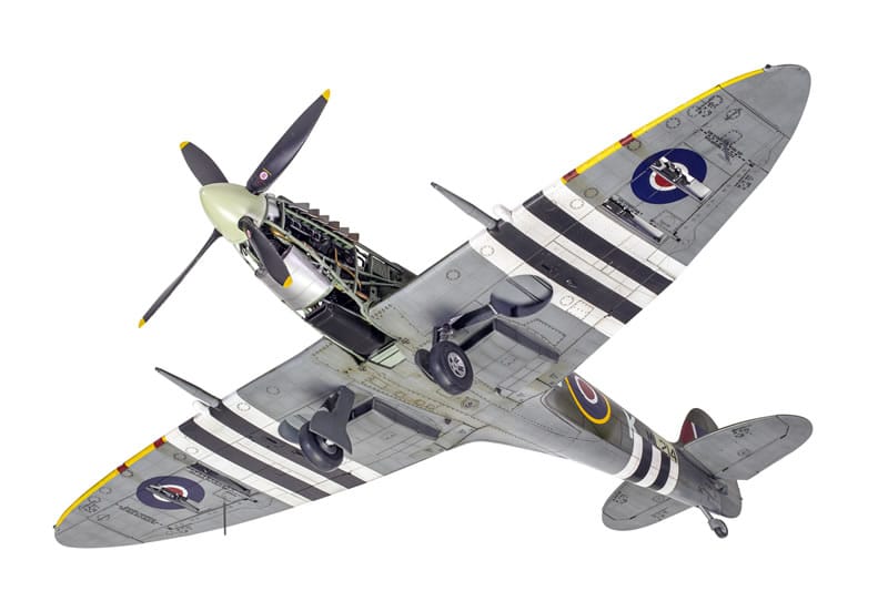 Airfix 124 scale ALL NEW Supermarine Spitfire Mk.IXc-7