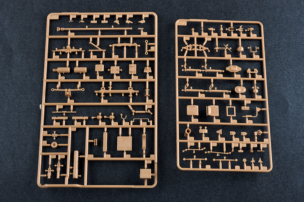 M1001-WM790-Erector-Lanucher-Trailer-Parts-13