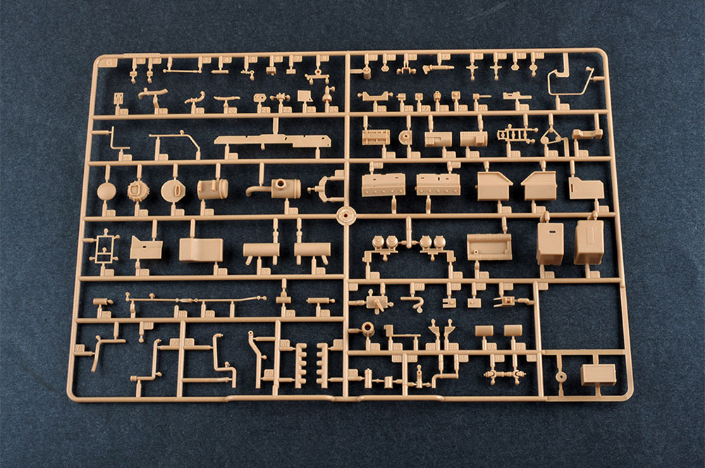 M1001-WM790-Erector-Lanucher-Trailer-Parts-9