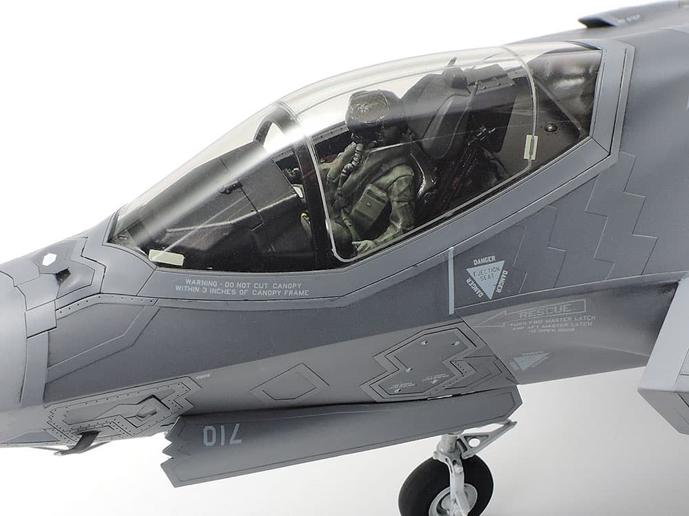 Tamiya 61124 48th scale Lockheed Martin F-35A Lightning II Cocpit Tamiya 61124 48th scale Lockheed Martin F-35A Lightning II Cocpit