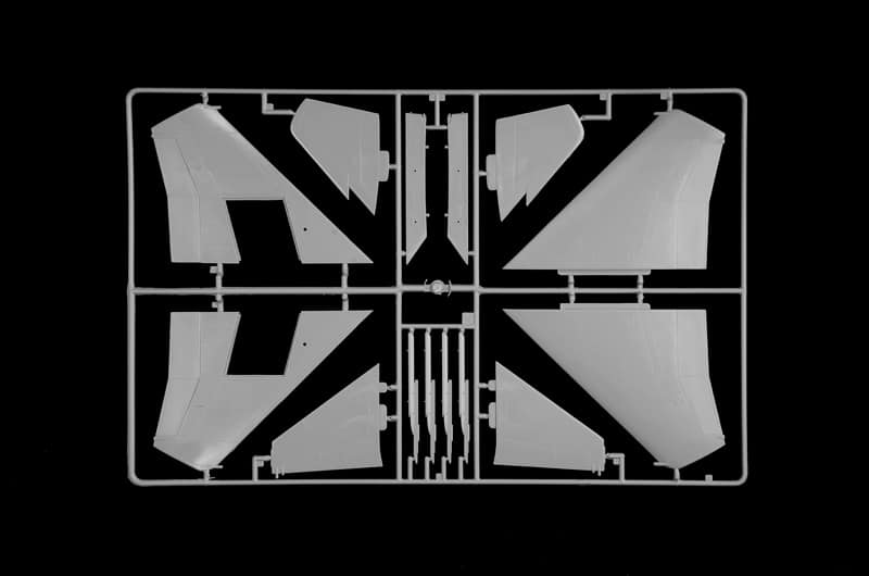 Italeri F-15E Strike Eagle Re-Released Parts-3