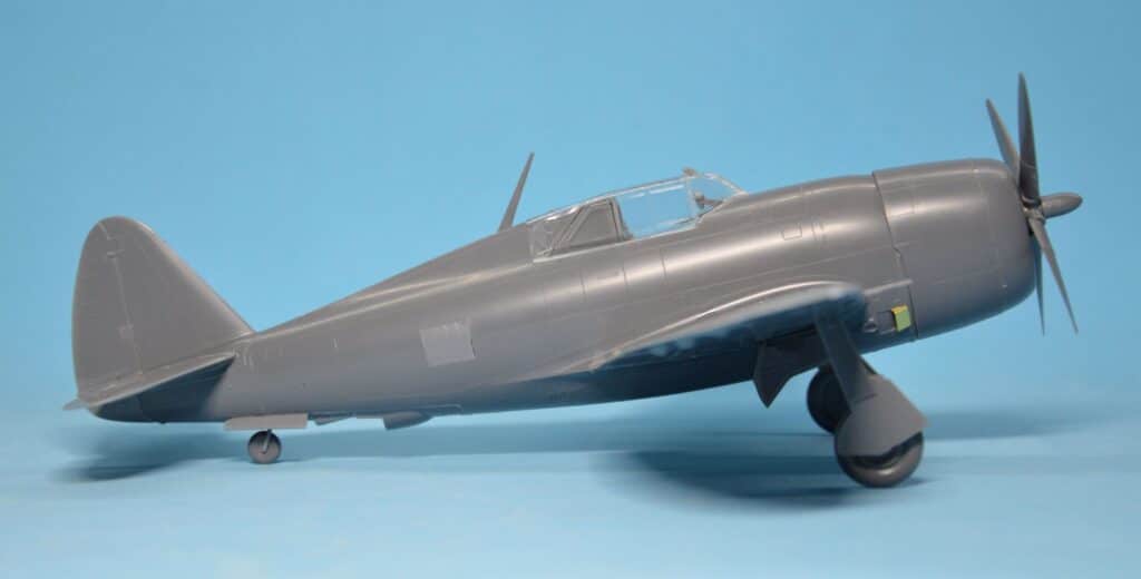 Dora Wings P-47B Test Build-16