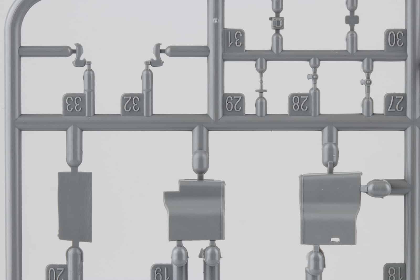 Takom-135-AH-64D-Apache-Longbow-Sprues-46