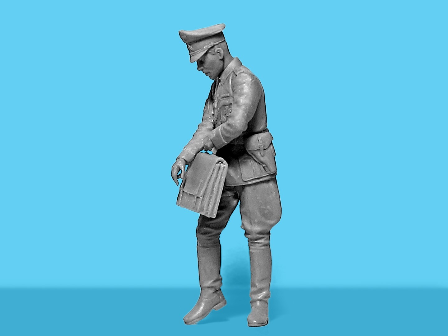 ICM 1/24 WWII German Staff Personnel-6