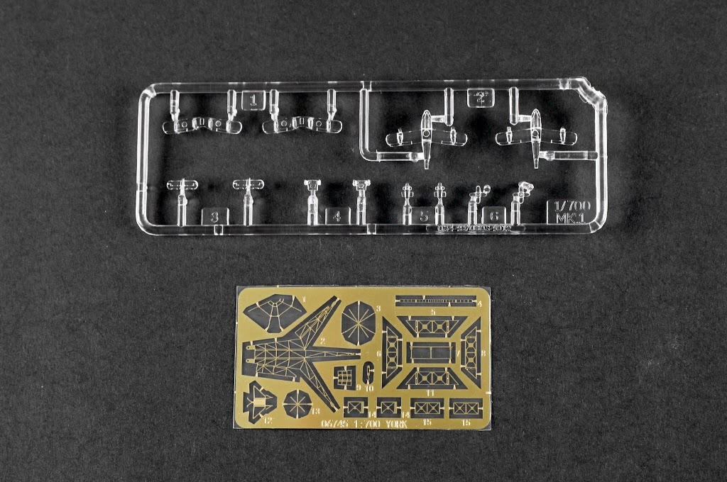 Royal Military from the Breeze & Sea from Trumpeter in December HMS York Clear parts and PE Set