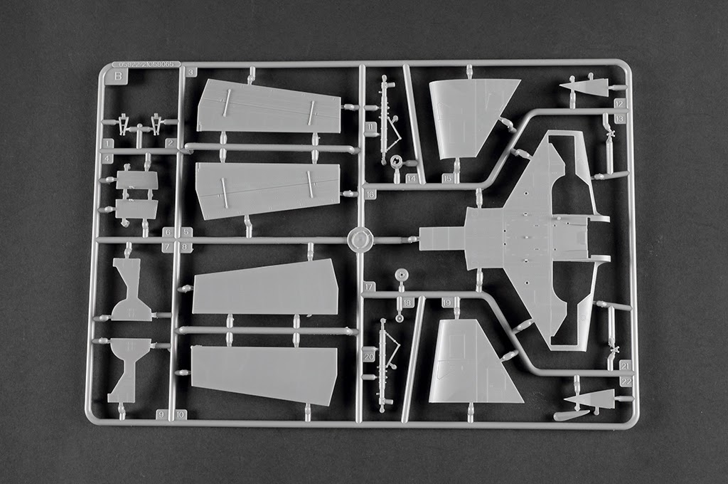 Royal Military from the Breeze & Sea from Trumpeter in December Fairey Fulmar MK.1 Sprue-1