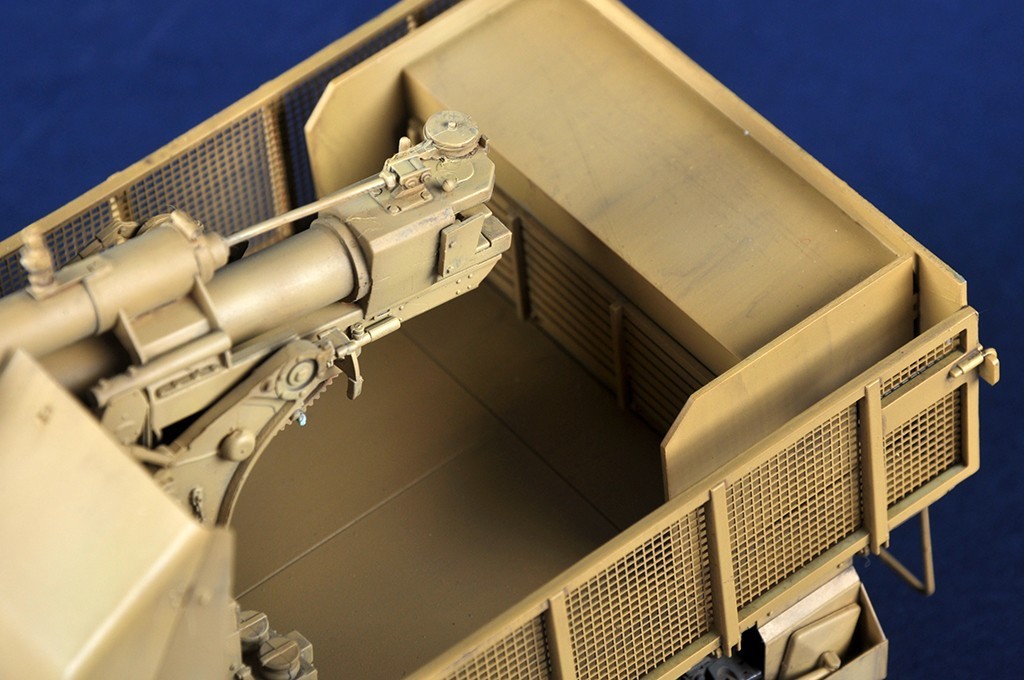 Trumpeter: Schwerer Zugkraftwagen 18t with 8.8cm Flak-7