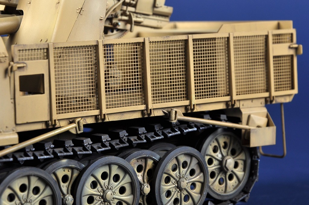 Trumpeter: Schwerer Zugkraftwagen 18t with 8.8cm Flak-5