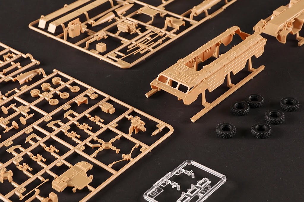 Russian 9K79 Tochka (SS-21 Scarab) IRBM Sprues