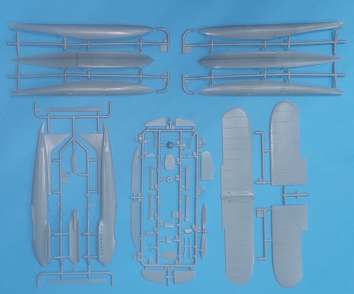 AMP 1/48 scale Supermarine S.6B box contents revealed-3