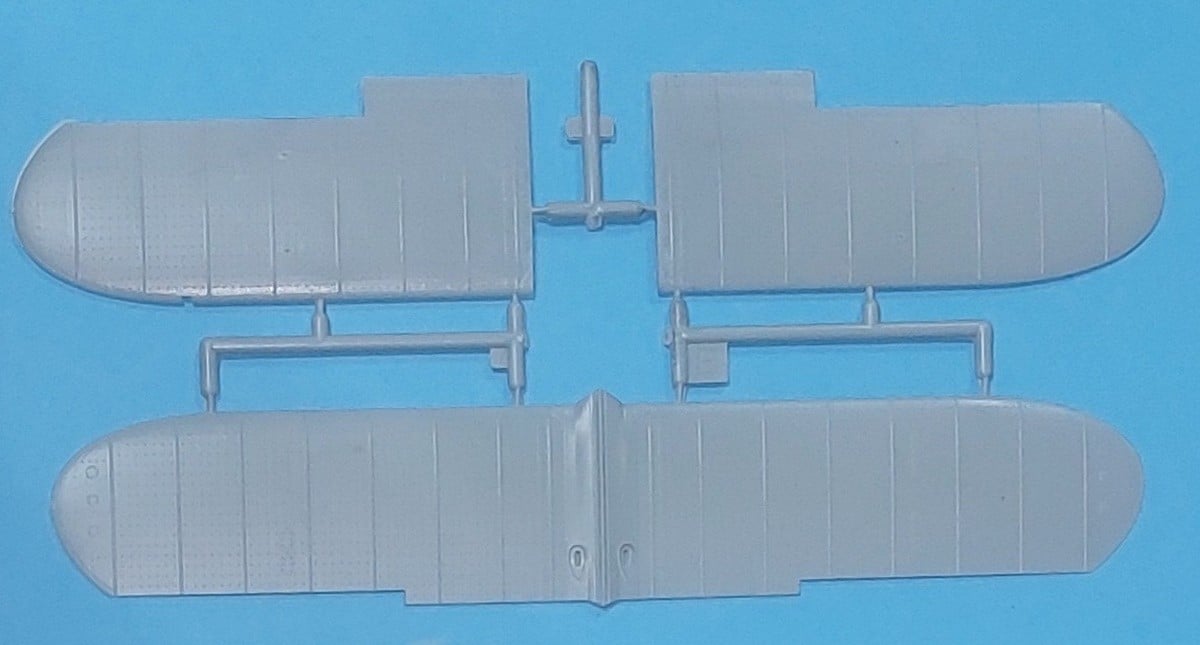 AMP 1/48 scale Supermarine S.6B box contents revealed-5