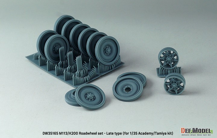 DW35165 - US M113 / ROK K200 Roadwheel set - Late type for Academy/Tamiya Kit-3