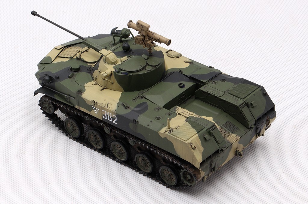 Hobby Boss: BMD-2 Airborne Infantry Fighting Vehicle Test Build-2