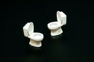 HLH72143 1/72 Resin set of WC ( 2pcs)