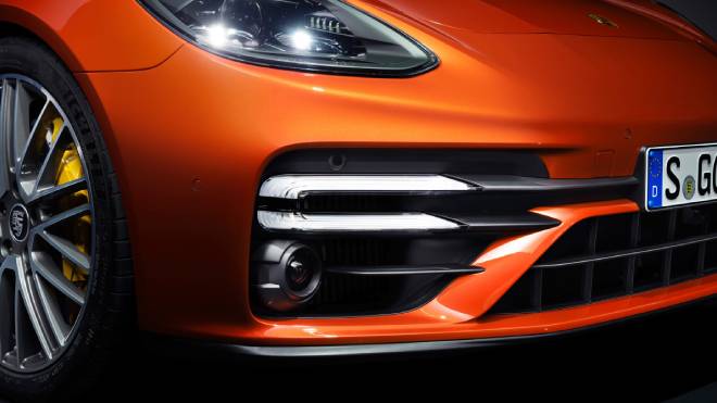 2021-porsche-panamera-4 2021 Porsche Panamera introduced-4