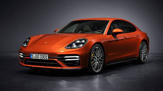 2021 Porsche Panamera introduced-7