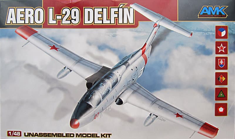 Aero L-29 Delfín AMK 1:48 Review