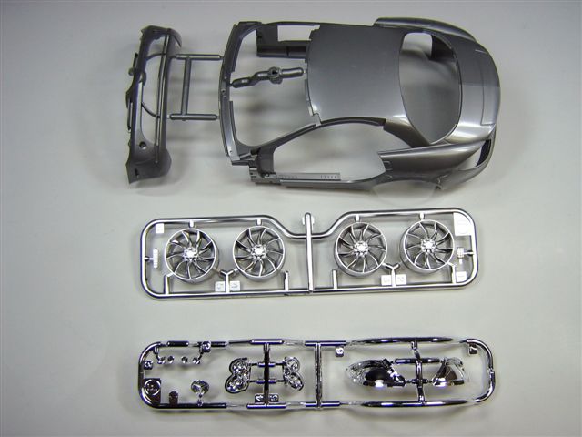 Tamiya Mercedes-Benz SLR McLaren Review-1 Tamiya Mercedes-Benz SLR McLaren Review-1