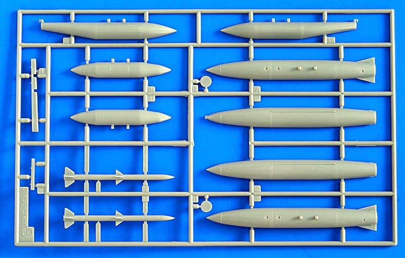 Hasegawa F-16F Block 60 UAE Air Force 1-48 Box Review-9 Hasegawa F-16F Block 60 UAE Air Force 1-48 Box Review-9