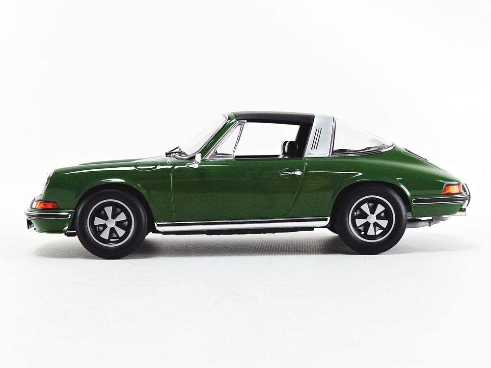 Porsche 911 Carrera S - 118 Scale by Norev Side