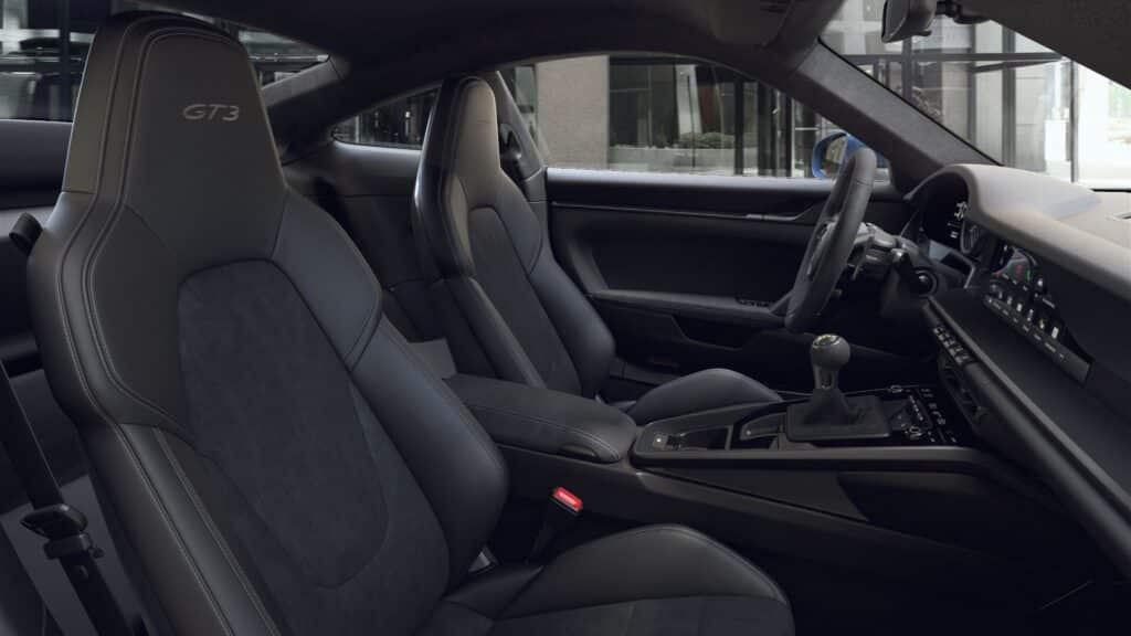 Porsche 911 GT3 Inside