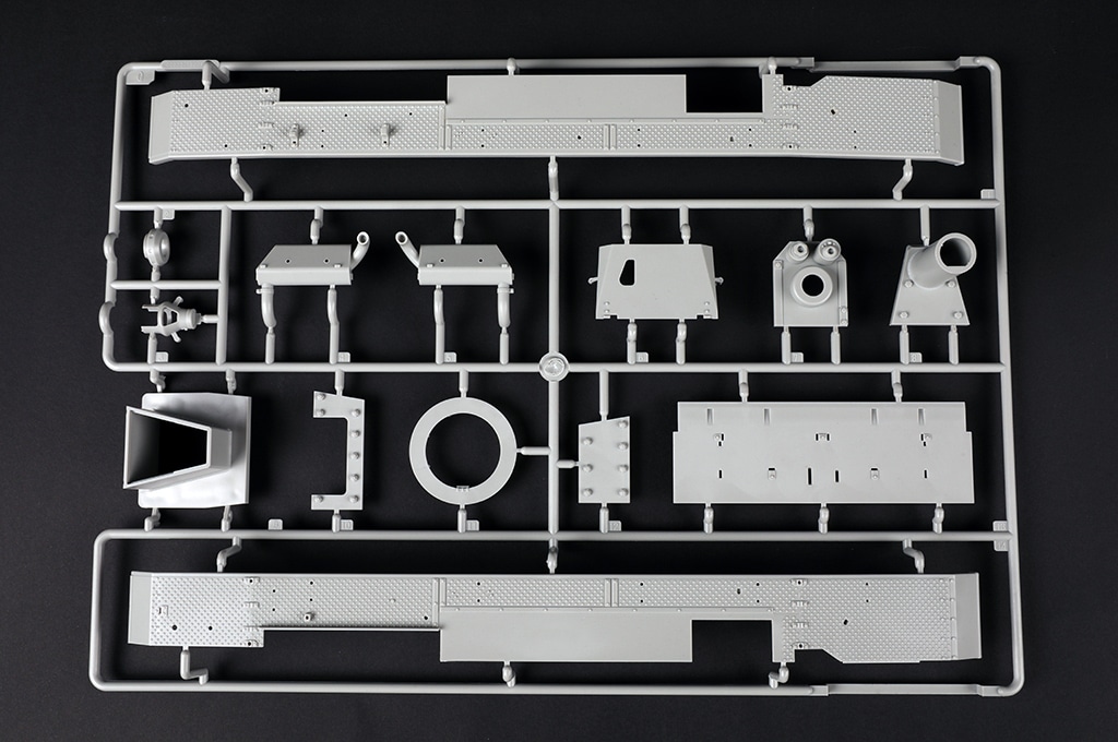 Trumpeter 116nd scale StuG.III Ausf. G Late Production (2in1) Sprues-5