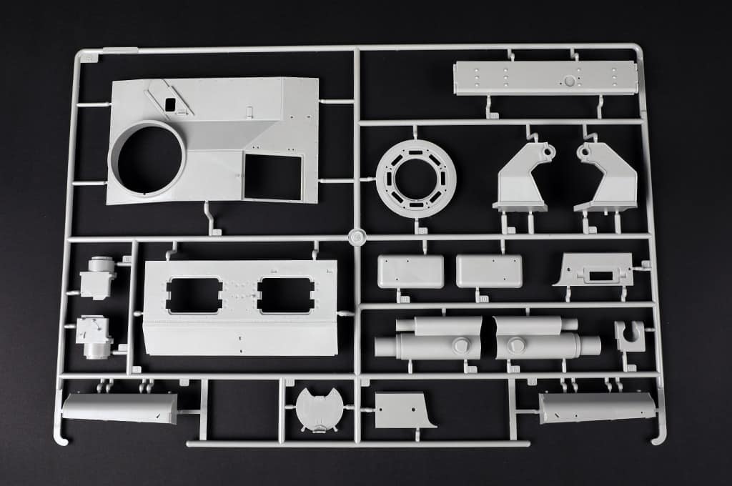 Trumpeter 116nd scale StuG.III Ausf. G Late Production (2in1) Sprues-6