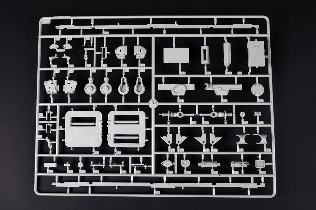 Trumpeter 116nd scale StuG.III Ausf. G Late Production (2in1) Sprues-7
