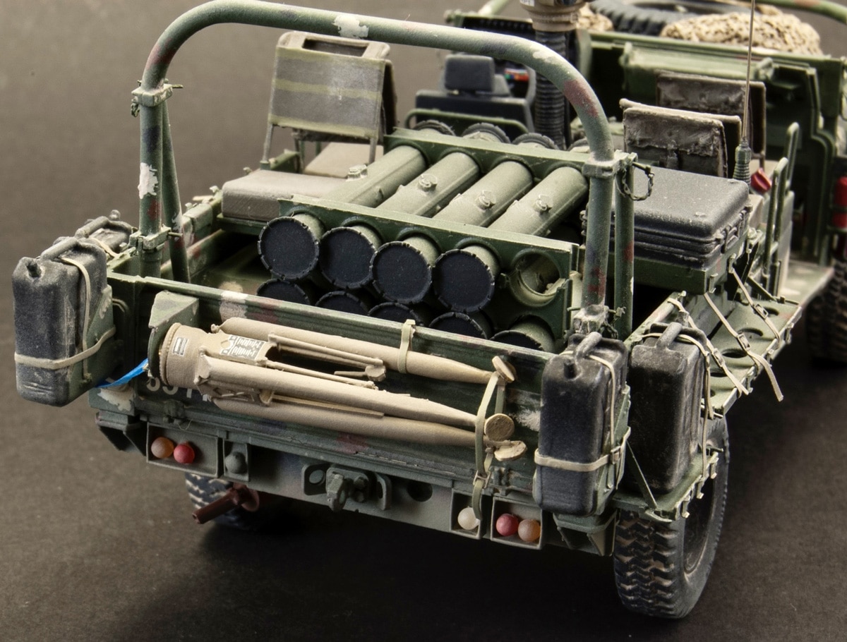 135-IDF-Special-Forces-Land-Rover-Painted-5