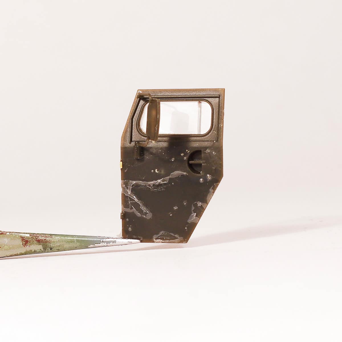 door_2_1200 "1/35 Scale Meng GAZ Tiger" Making Part-1 by xtrapee73 door_2_1200