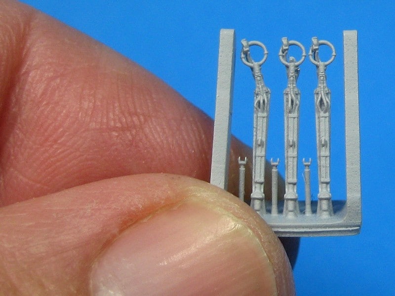 BR72516 1/72 Spitfire Late Control Columns-3