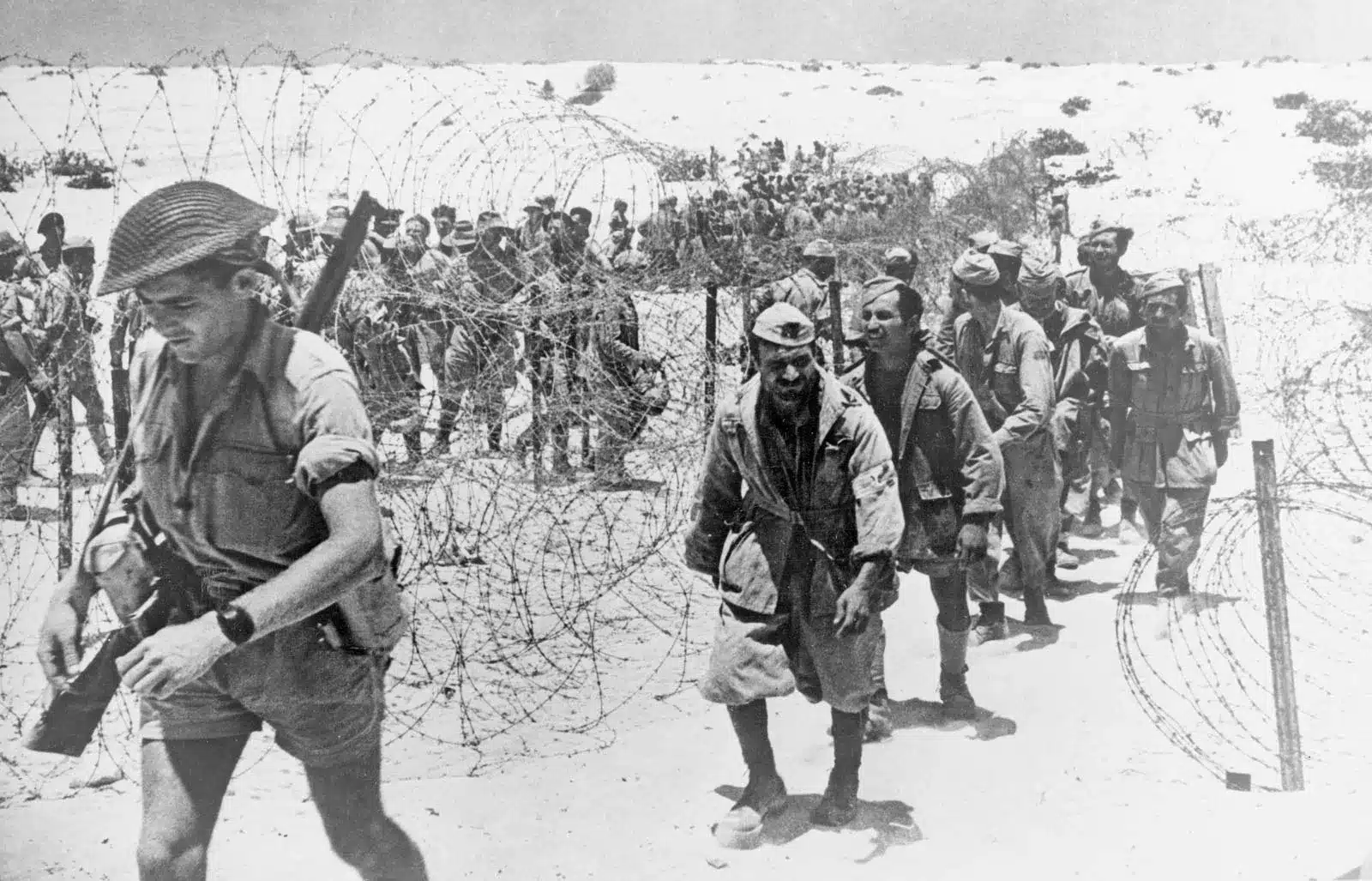 prisoners-of-war-Italian-enclosure-Second-Battle-November-1942