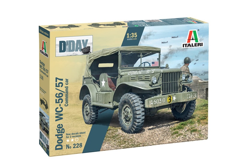 Italeri Dodge WC-5657 Command Car Box