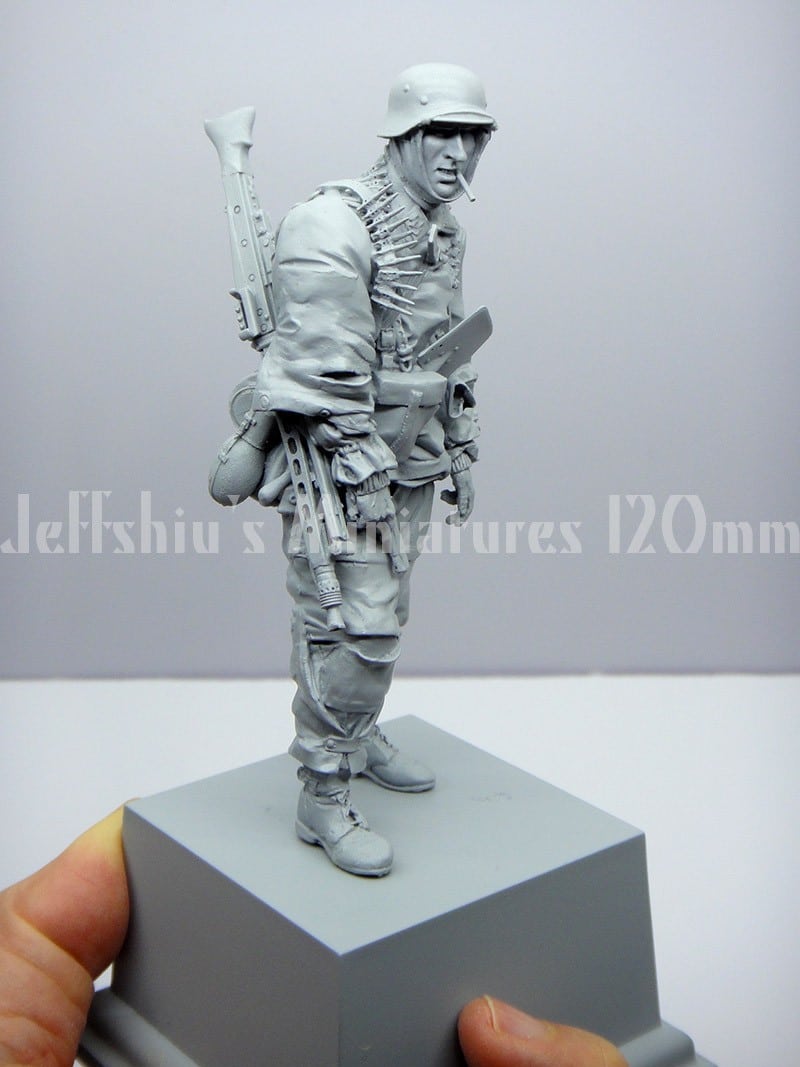 German Machine Gunner, Battle of Bulge