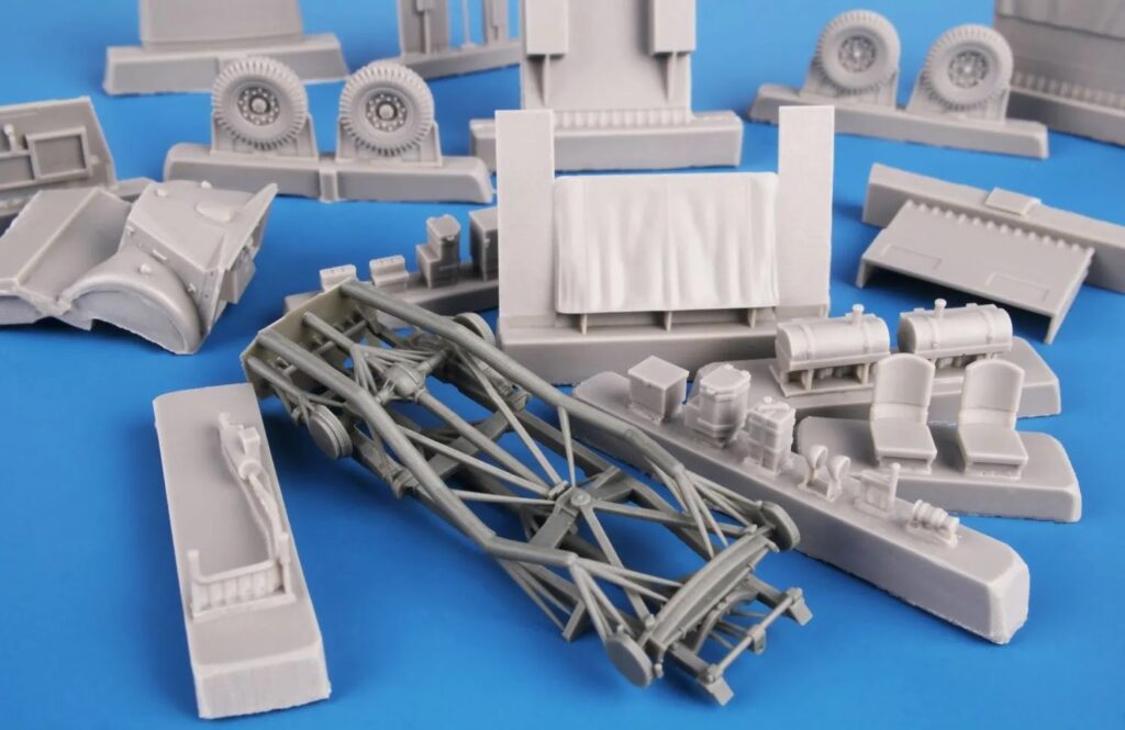 Fordson WOT2D ‘Van Body’ 72nd scale (6)