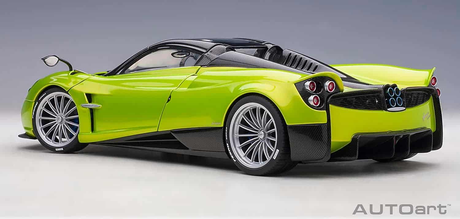 Pagani Huayra Roadster Verde Firenze Green Metallic and Carbon with Luggage Set