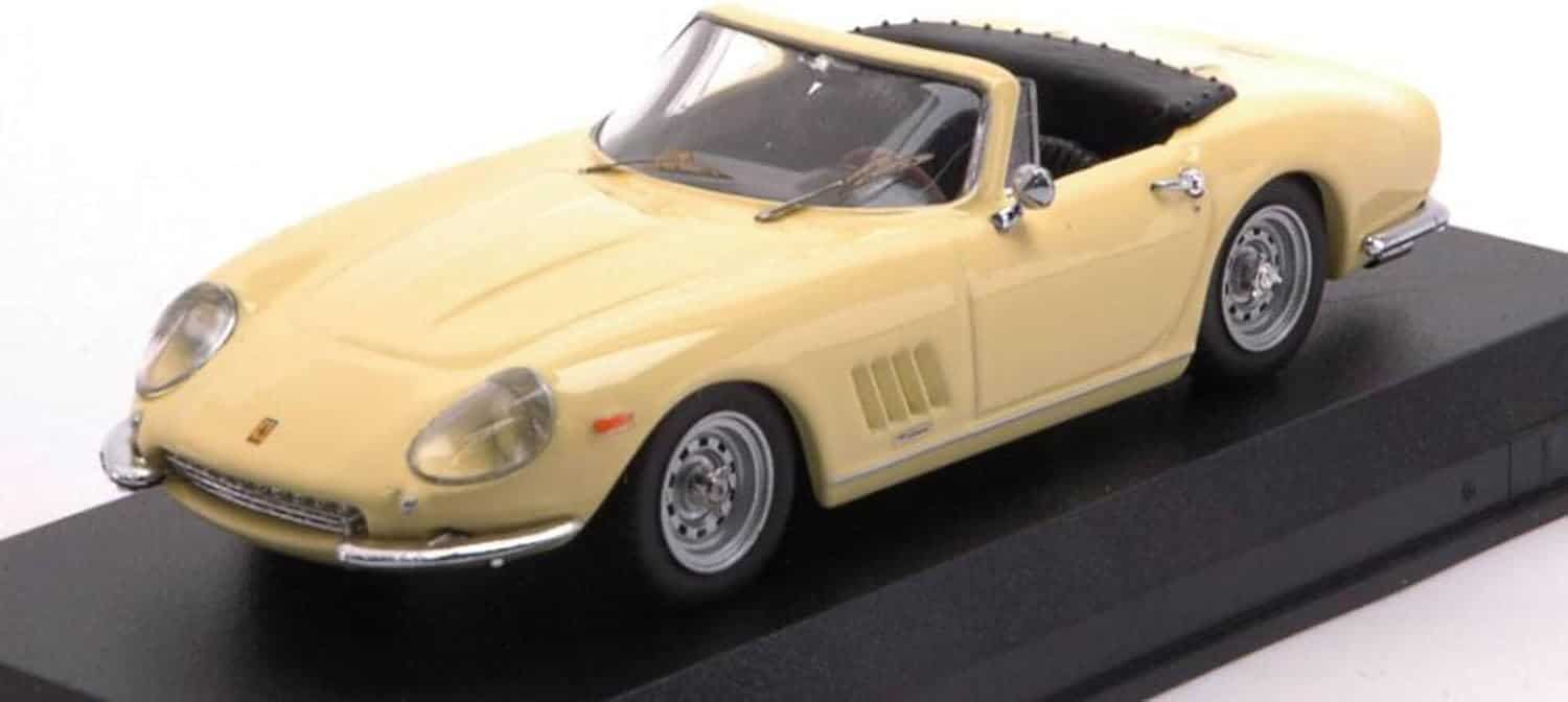 MODELLINO in Scala COMPATIBILE CON Ferrari 275 GTB/4 Spyder Nart 1967 Giallo SOLARE 1:43 Best Model BT9824