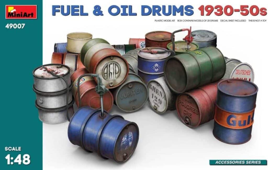 KIT DA MONTARE in Scala COMPATIBILE CON Fuel & Oil Drums 1930-50s KIT 1:48 MINIART MIN49007