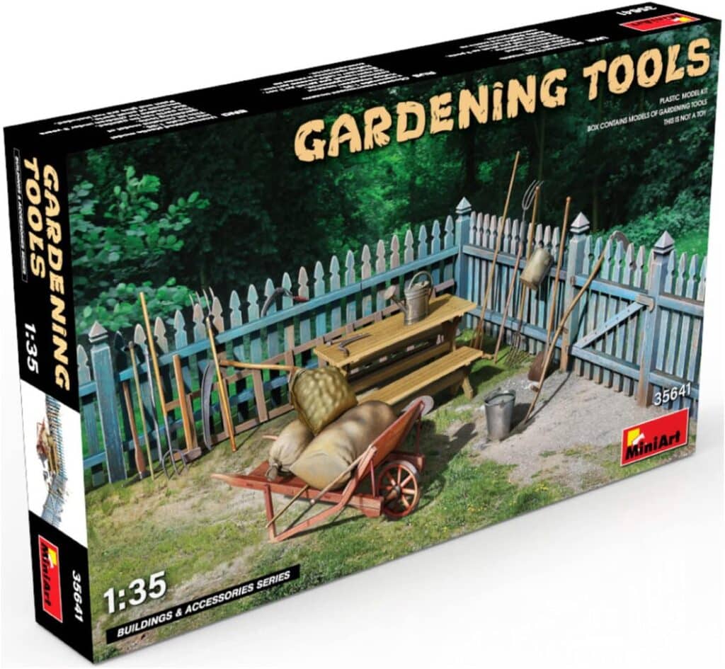 Miniart – gardening tools